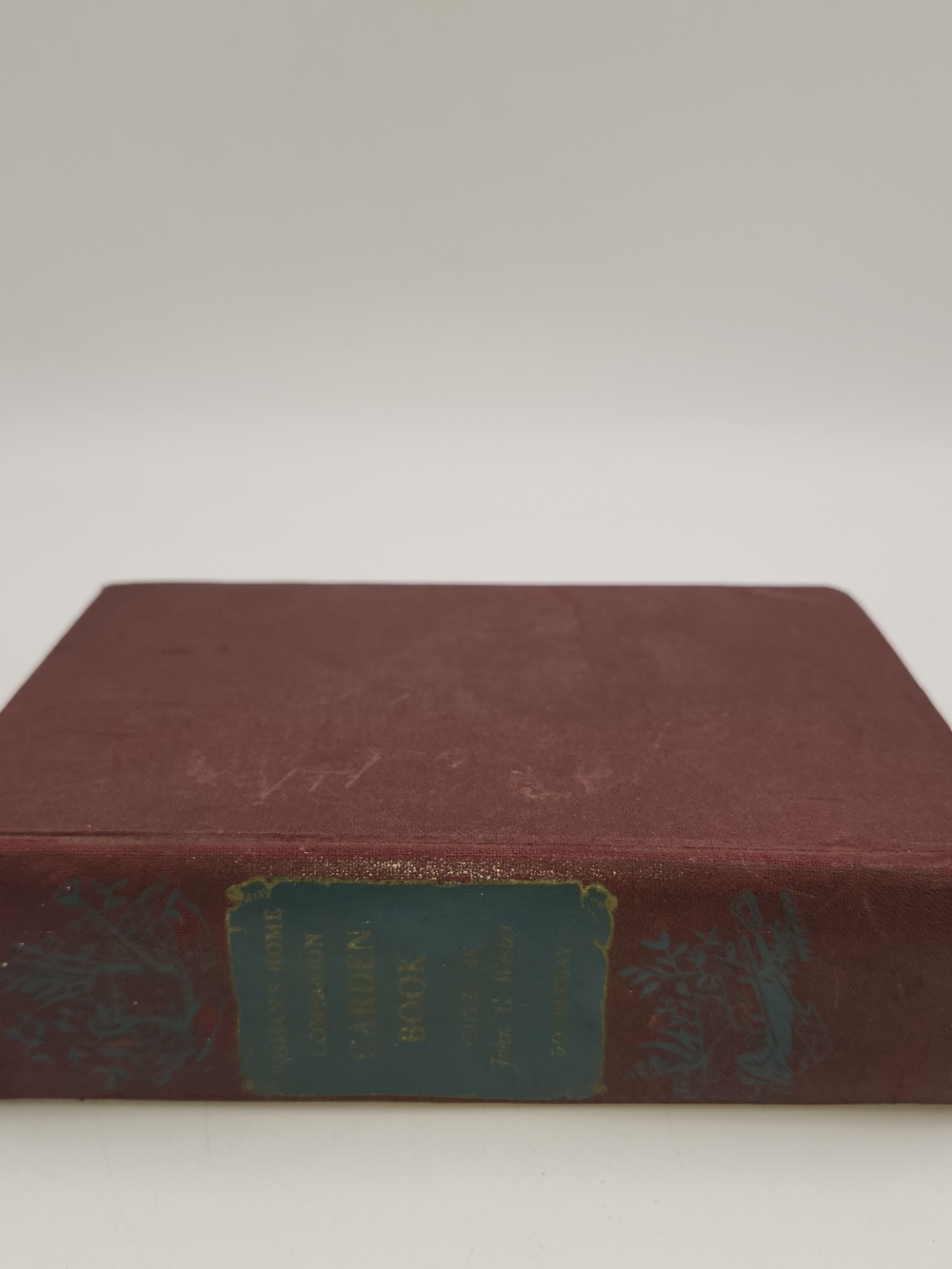 Woman's Home Companion Garden Book Tight 1947by Wister Gardening Nature Cottage